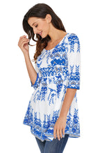 Blue Floral Print White 3/4 Sleeve Stretch Tunic Top