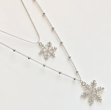 Double Snowflake Rhinestone Pendant and Chain Necklace Jewelry Gift in Silver