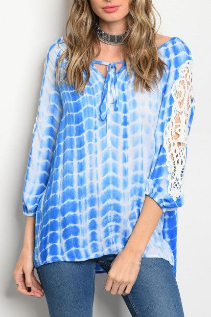 Blue Crochet Lace Detail 3/4 Sleeve Tie Dye Top