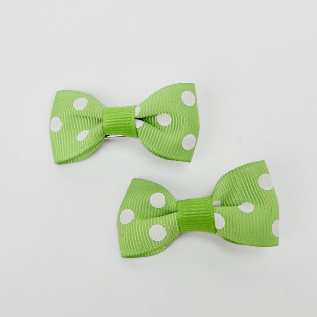 Girls Set of 2 Small Cross Grain Ribbon Hair Bow Clips 1.75”- Green with Dots